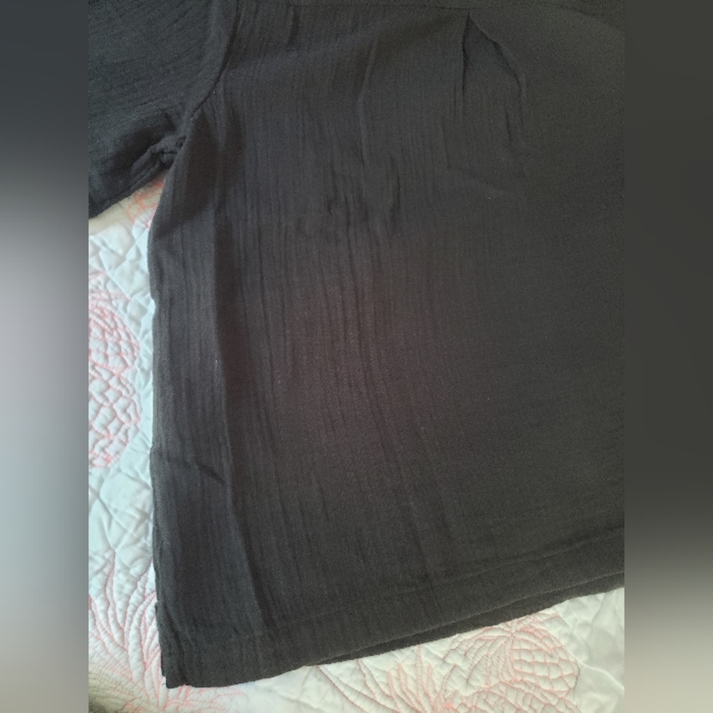 Quince Cotton Gauze Black Button-Up Top - Picture 7 of 10